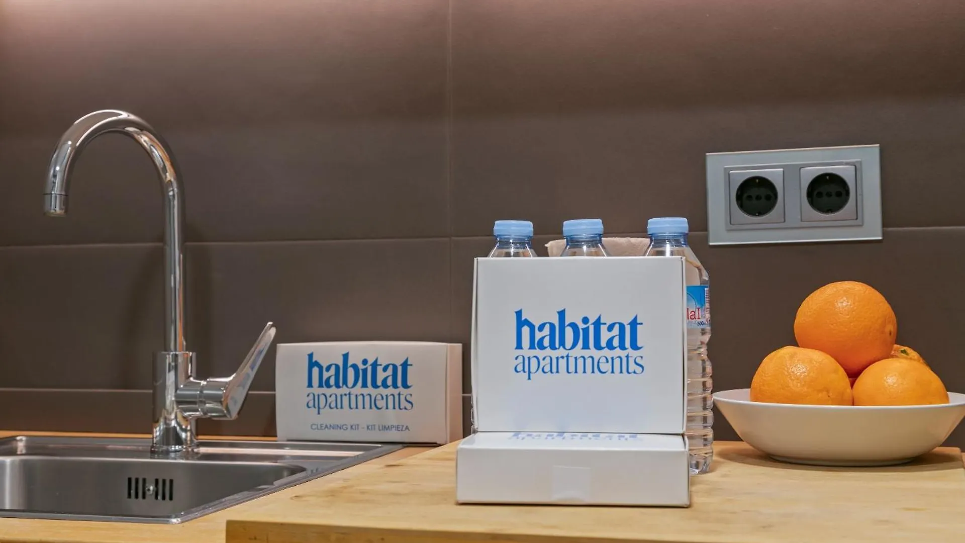 Habitat Apartments Sweet Sagrada Familia Barcelona 0*,  Spain